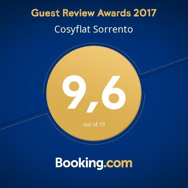 La Casa Di Vittoria Sorrento Apartment ภายนอก รูปภาพ